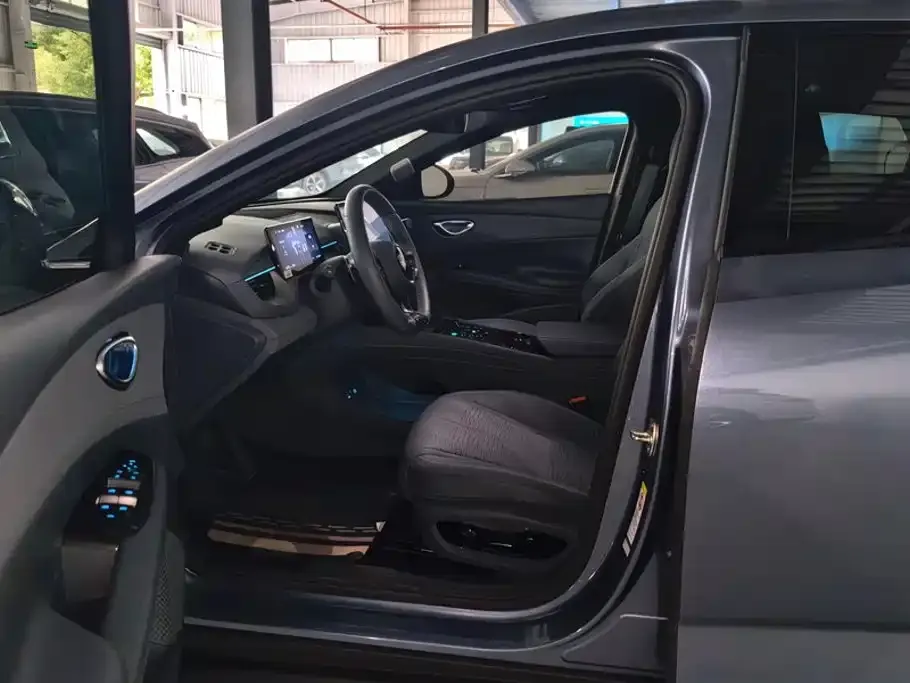 BYD Seal 06GT — фото 3