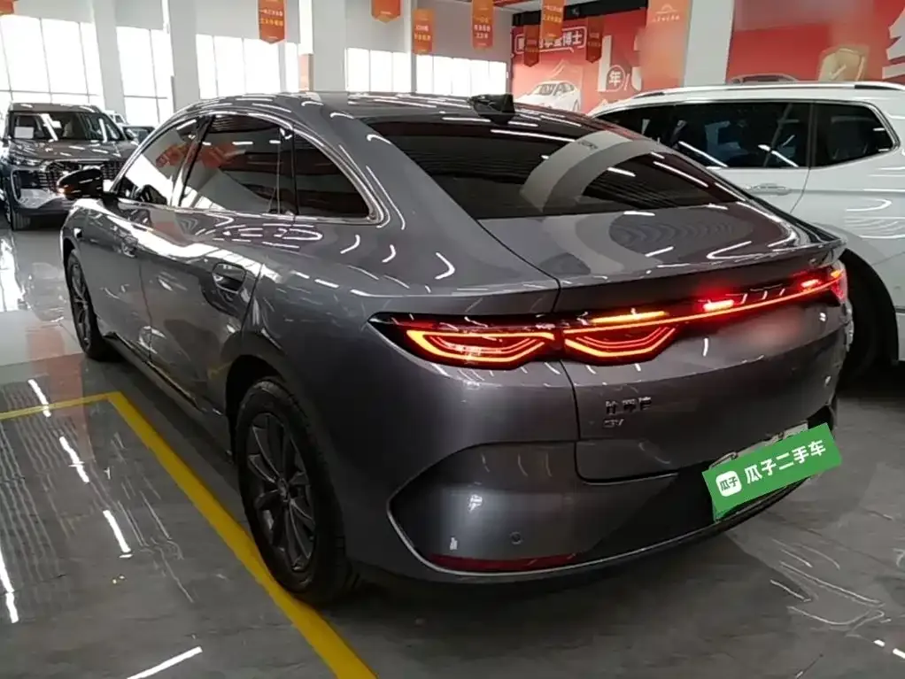 BYD Qin L — фото 6