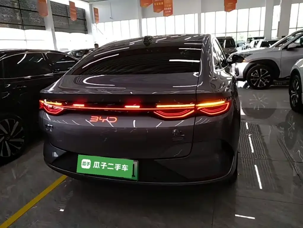 BYD Qin L — фото 7