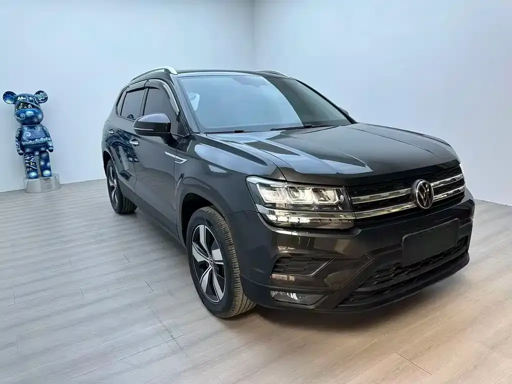 Volkswagen Tharu — фото 3