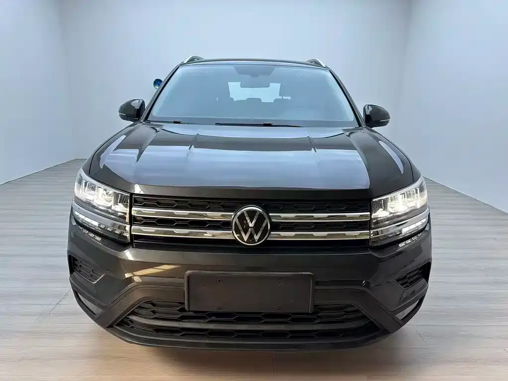 Volkswagen Tharu — фото 4