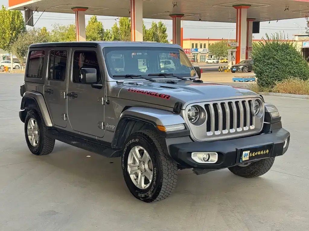 Jeep Wrangler — фото 2