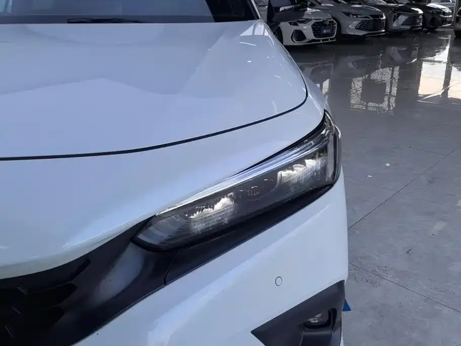 Honda Civic — фото 8