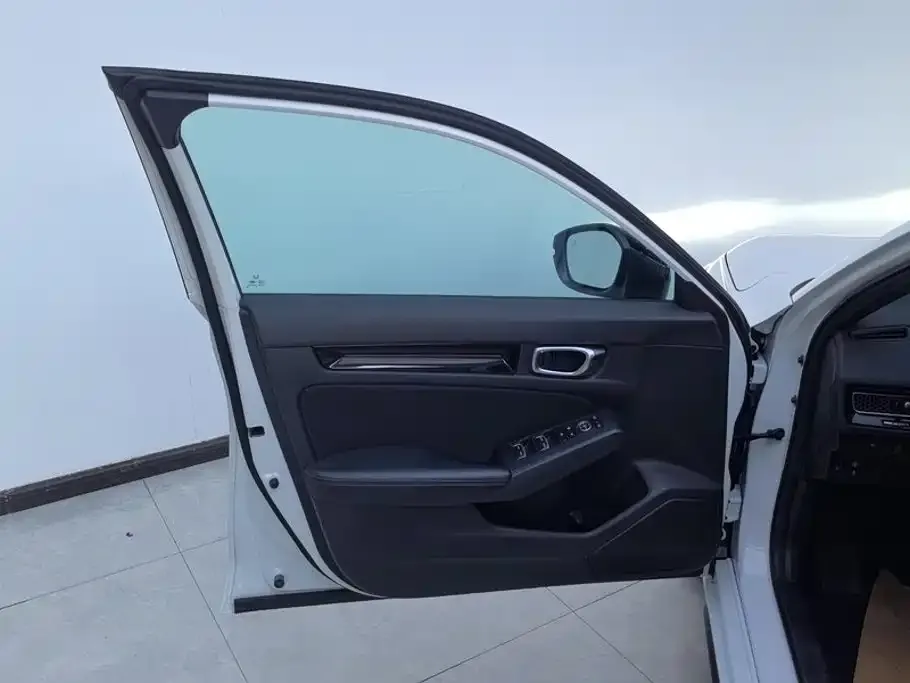Honda Civic — фото 5