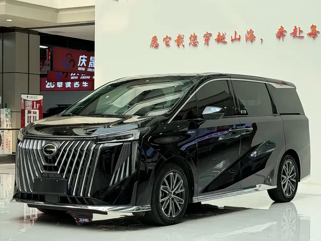 GAC Motor Trumpchi M8 — фото 1