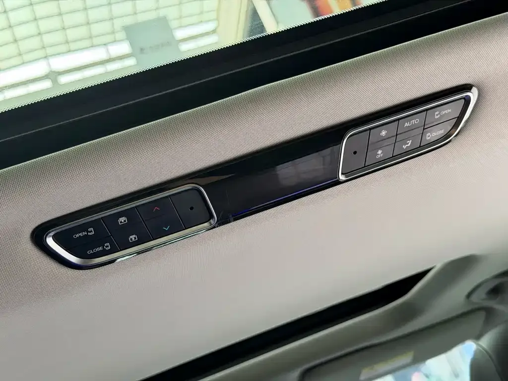 GAC Motor Trumpchi M8 — фото 10