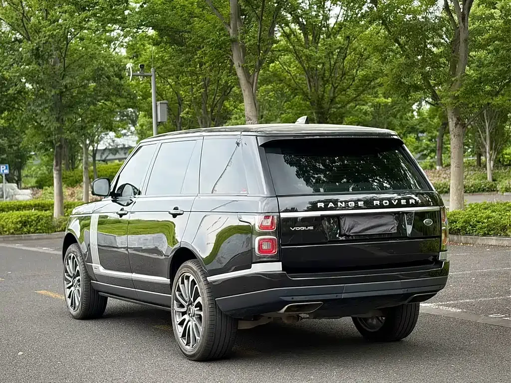 Land Rover Range Rover — фото 10