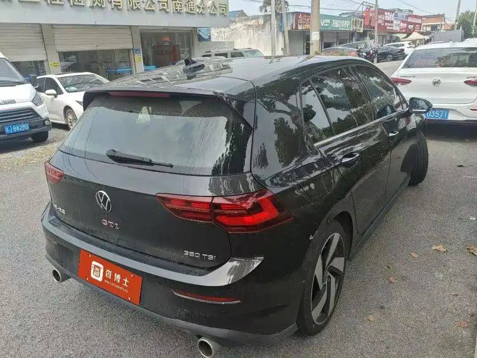 Volkswagen Golf GTI — фото 3