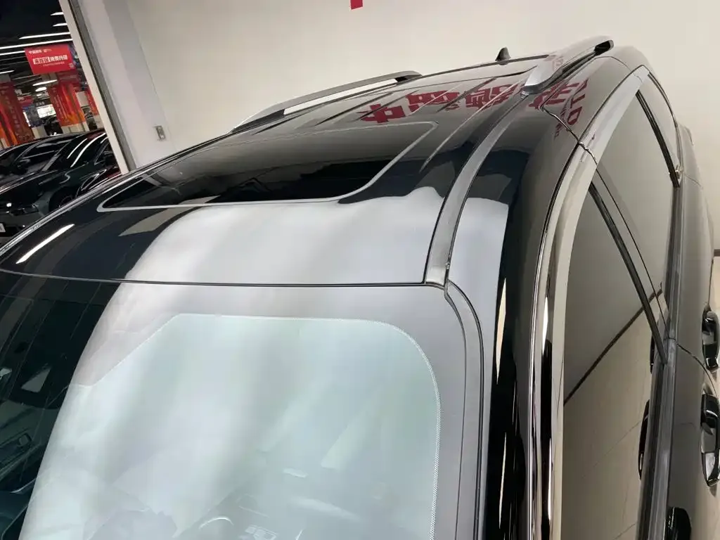 Toyota Granvia — фото 8