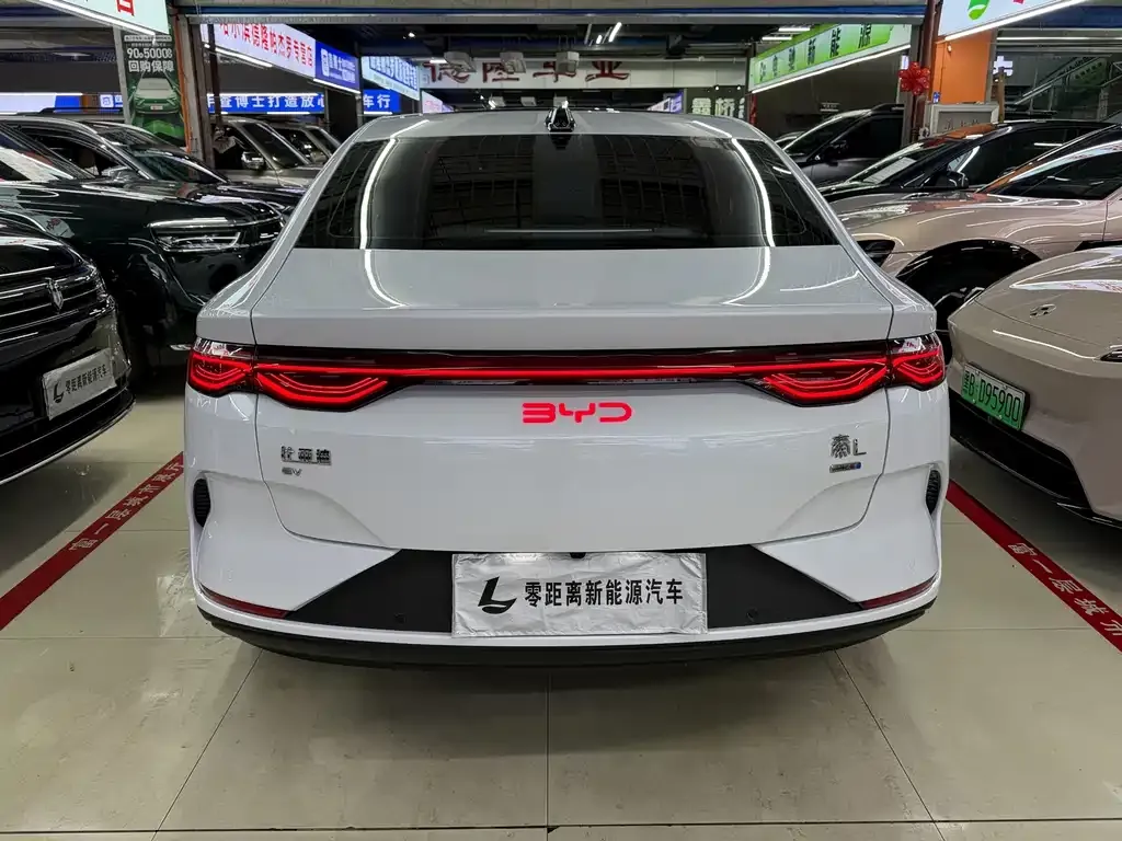 BYD Qin L — фото 2