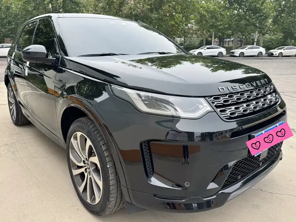 Land Rover Discovery Sport — фото 1