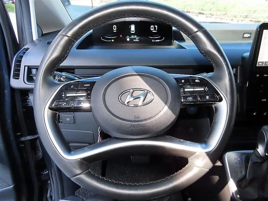 Hyundai Staria — фото 6
