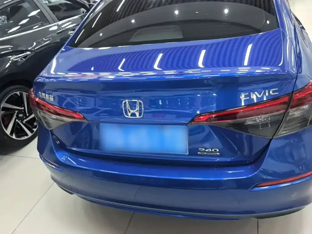 Honda Civic — фото 5