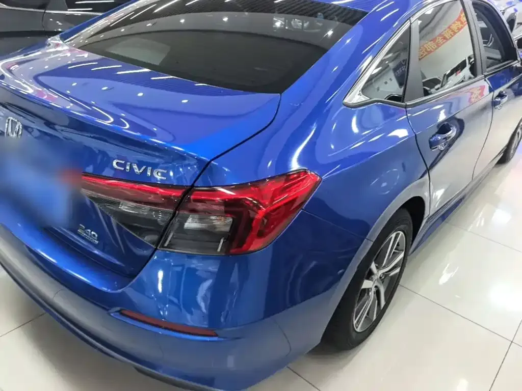 Honda Civic — фото 2