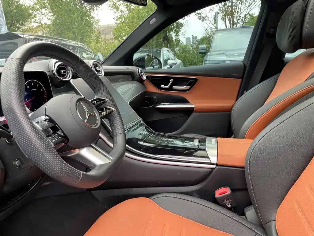 Mercedes-Benz GLC — фото 2