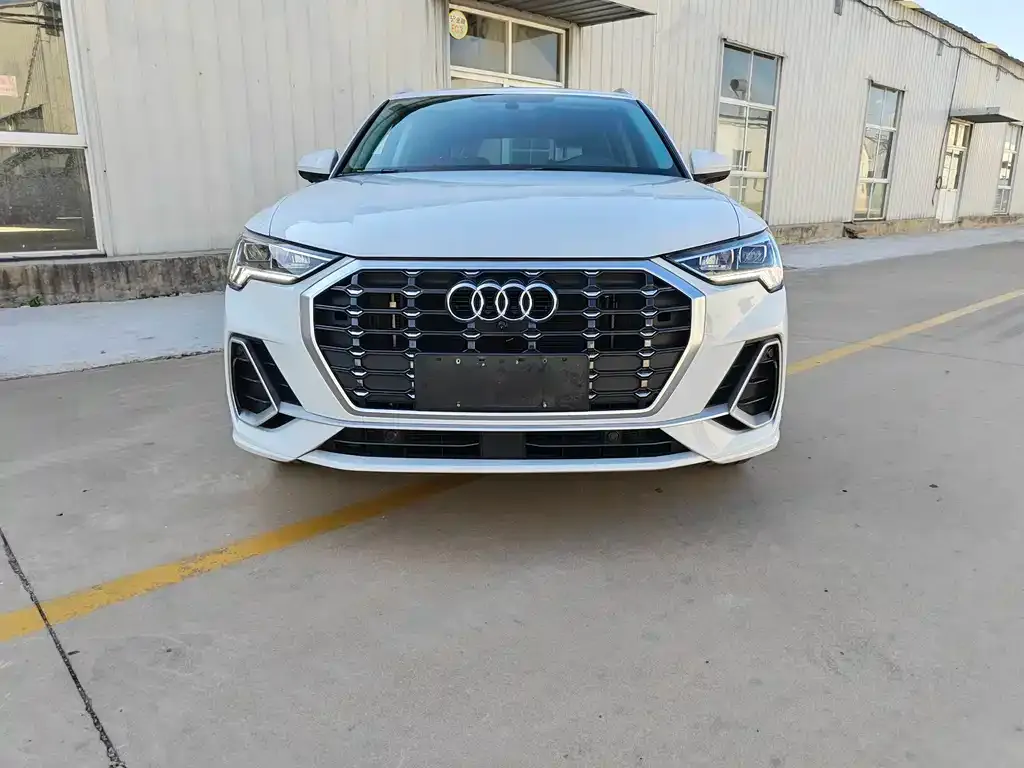 Audi Q3 — фото 4