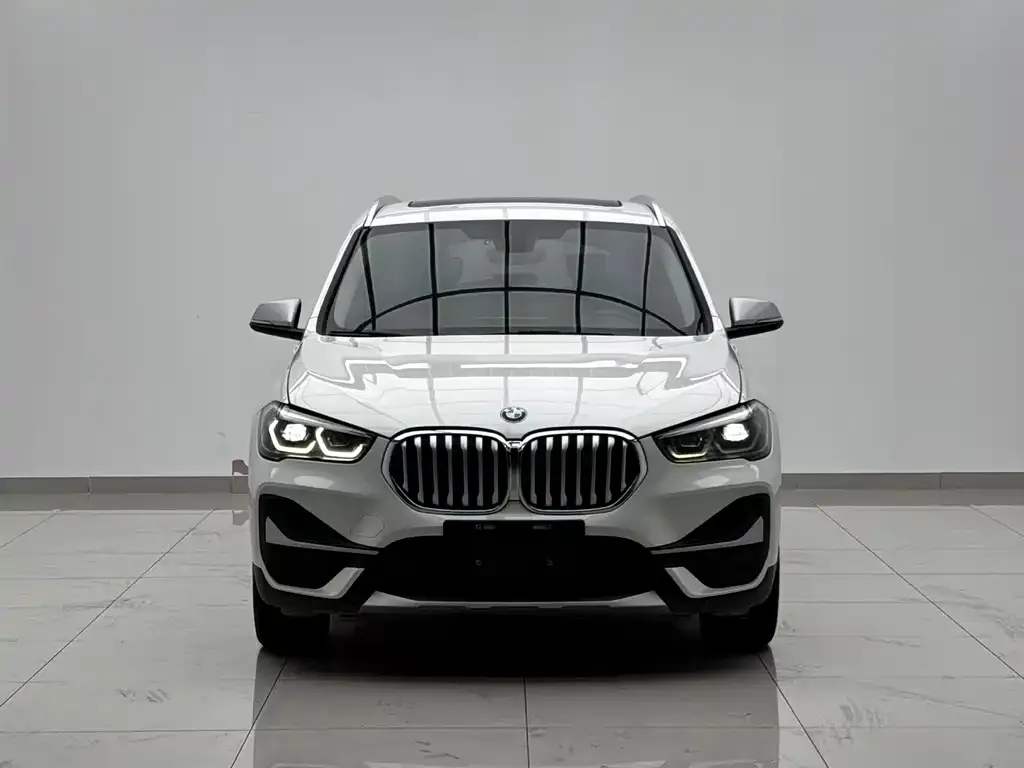 BMW X1 — фото 4