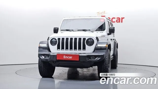 Jeep Wrangler — фото 4