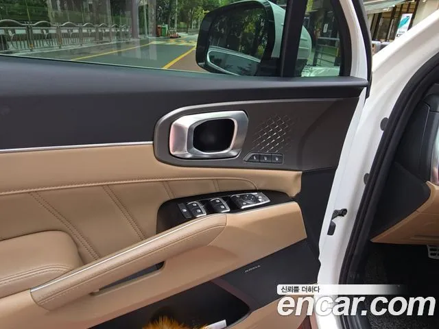 Kia Sorento — фото 4