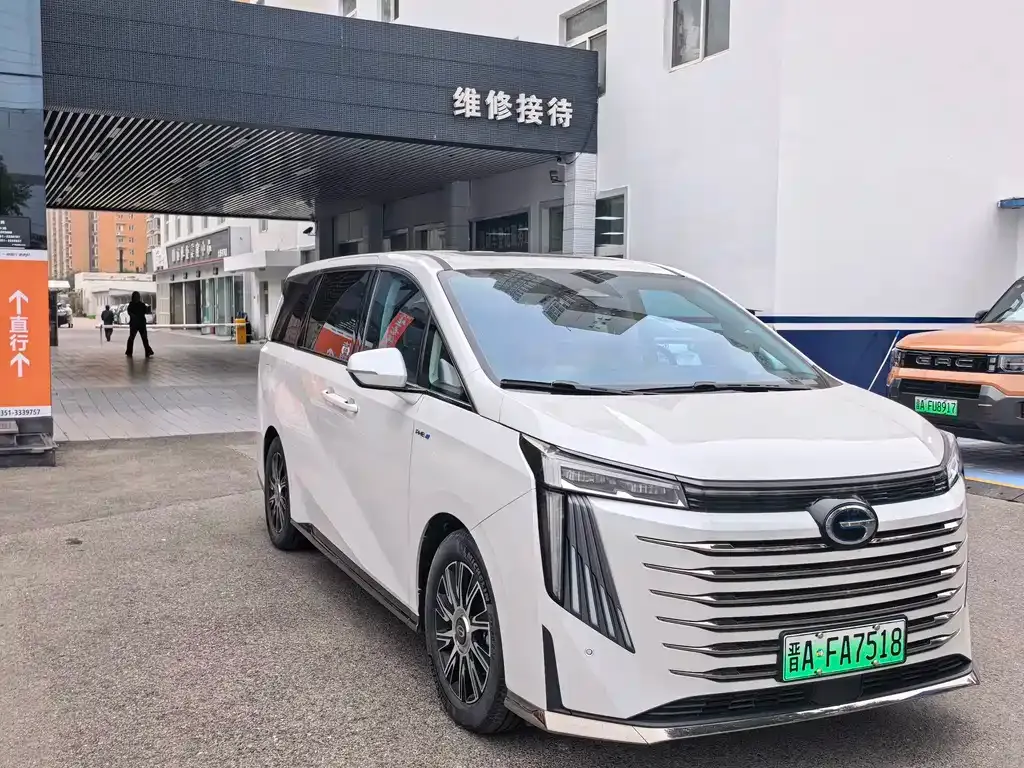 GAC Motor Trumpchi E9 — фото 8