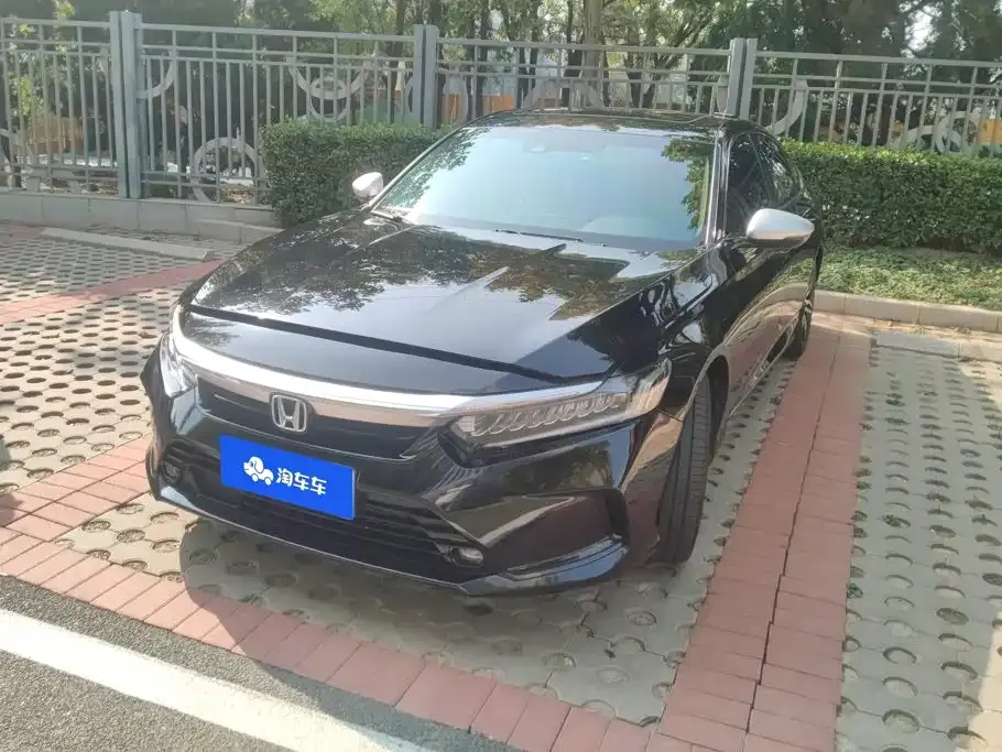 Honda Inspire — фото 1