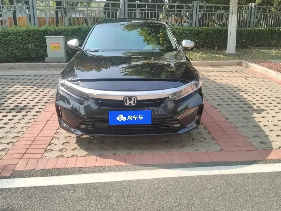 Honda Inspire — фото 7