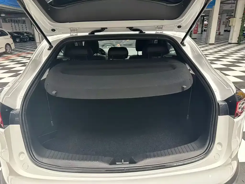 Mazda CX-4 — фото 5