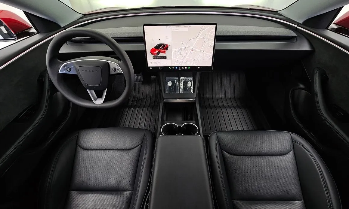 Tesla Model 3 — фото 10