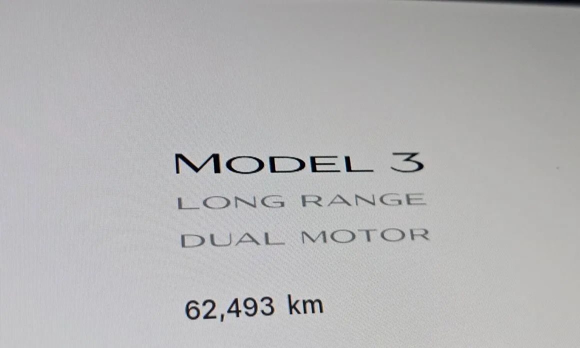 Tesla Model 3 — фото 2