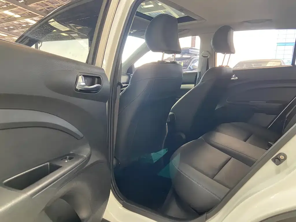 Kia KX1 — фото 2