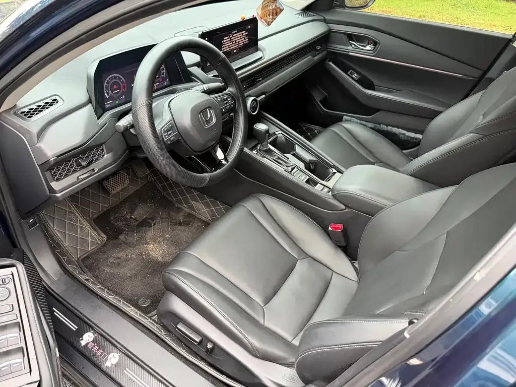 Honda Accord — фото 2