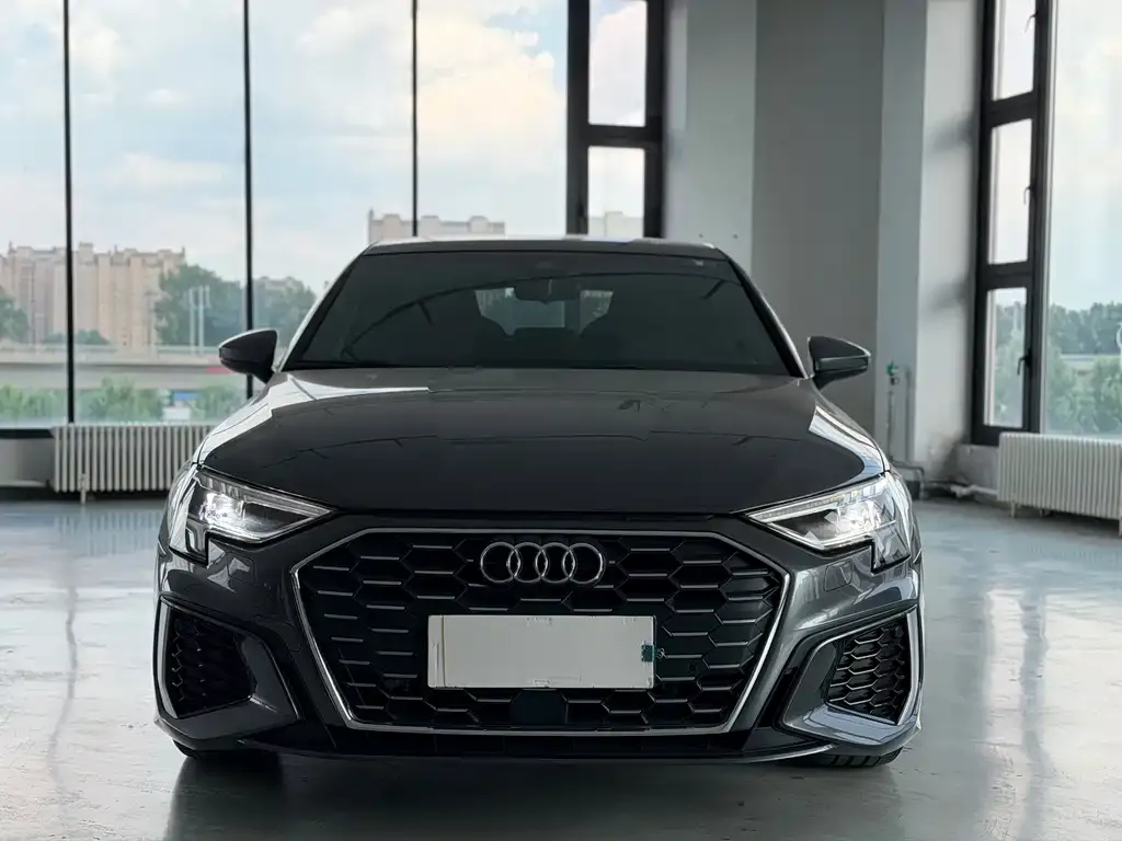 Audi A3 — фото 2