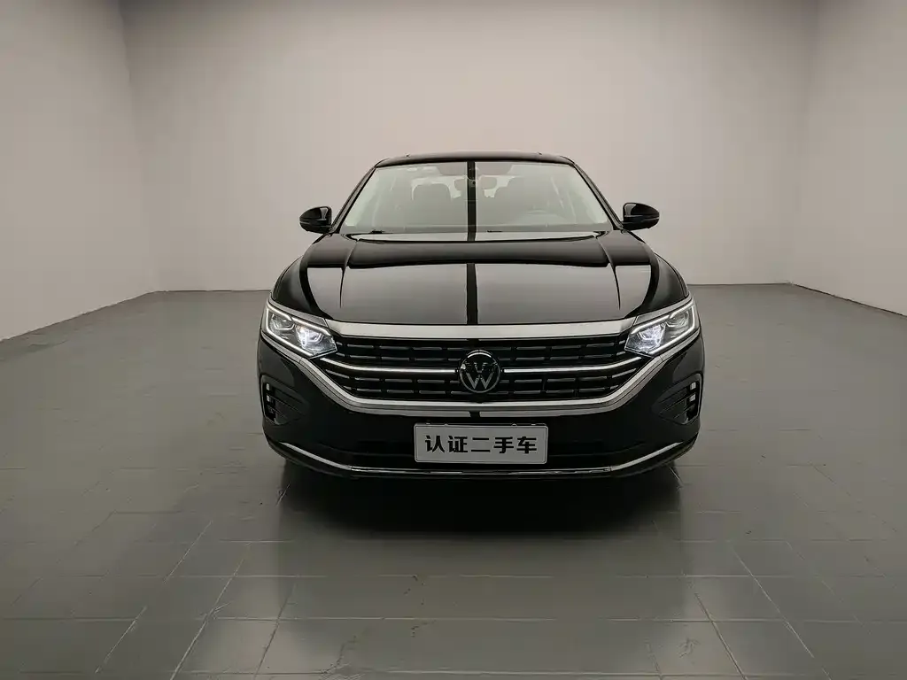 Volkswagen Passat — фото 4