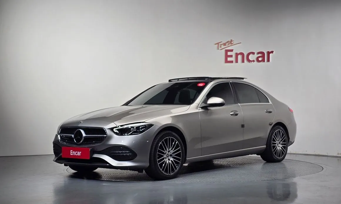 Mercedes-Benz C-Class — фото 1