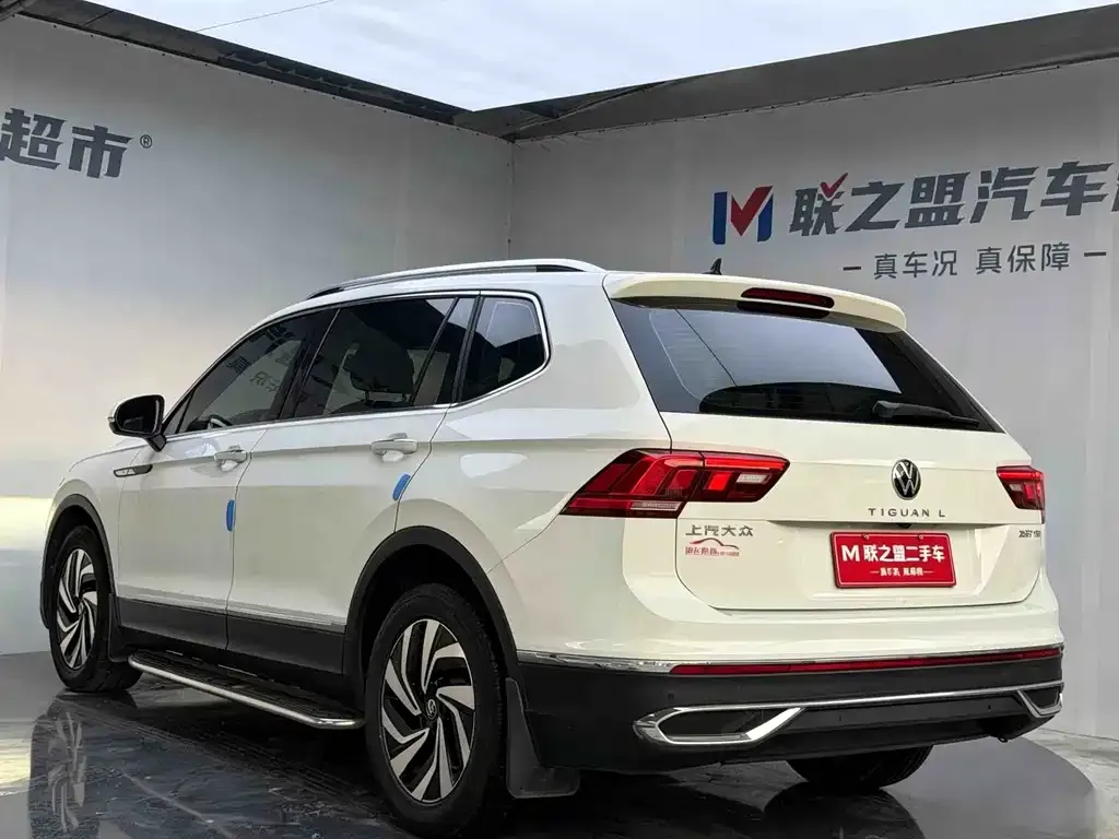Volkswagen Tiguan L — фото 3