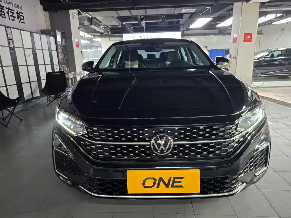 Volkswagen Passat — фото 5