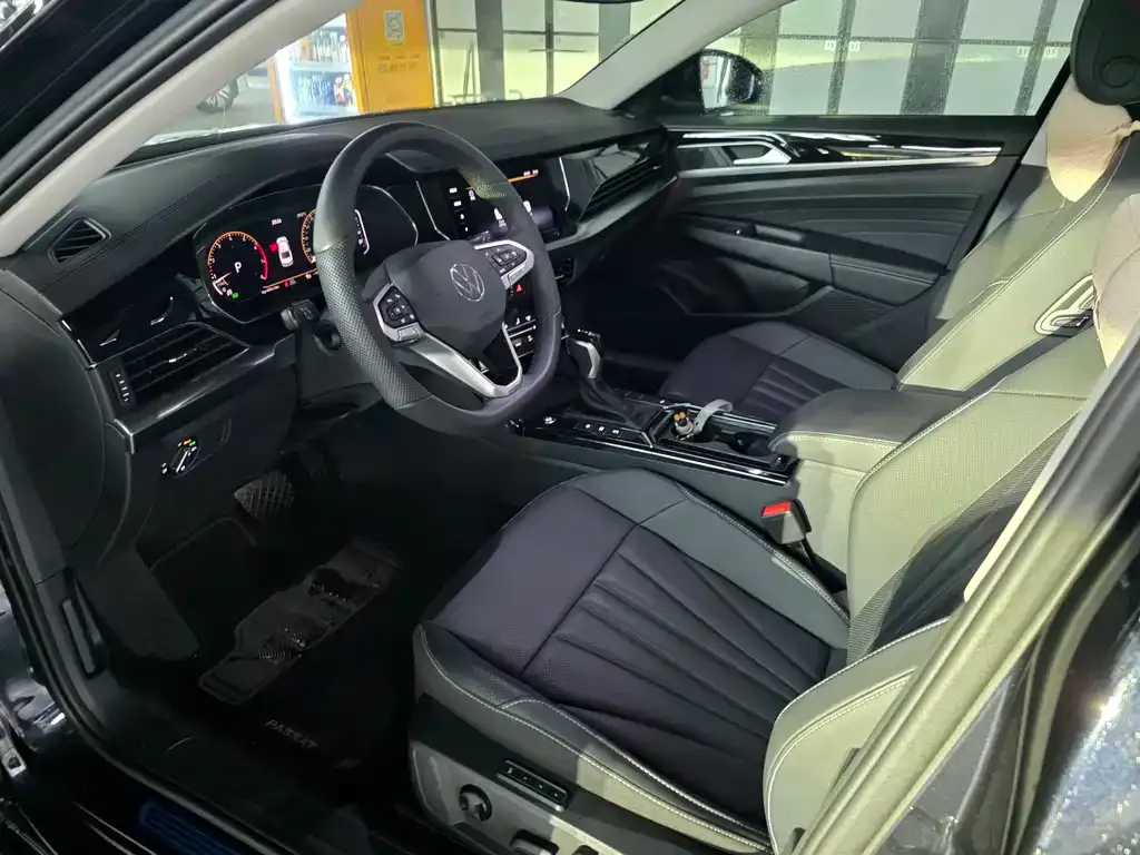 Volkswagen Passat — фото 8