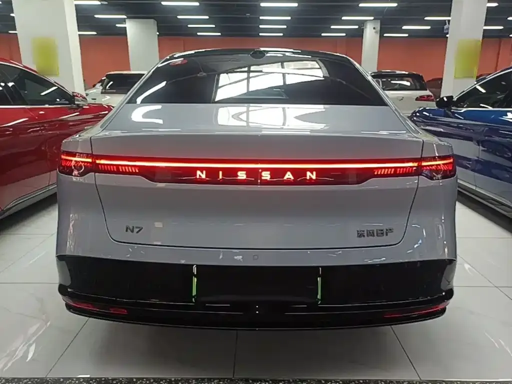 Nissan N7 — фото 5