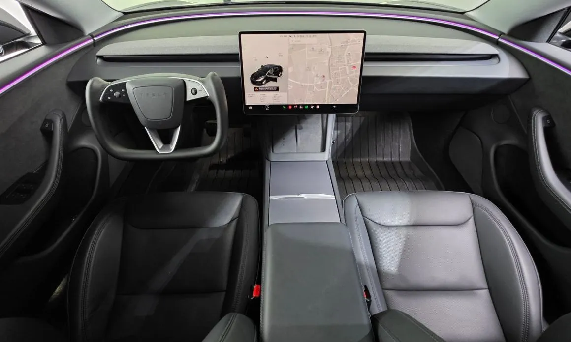 Tesla Model 3 — фото 10