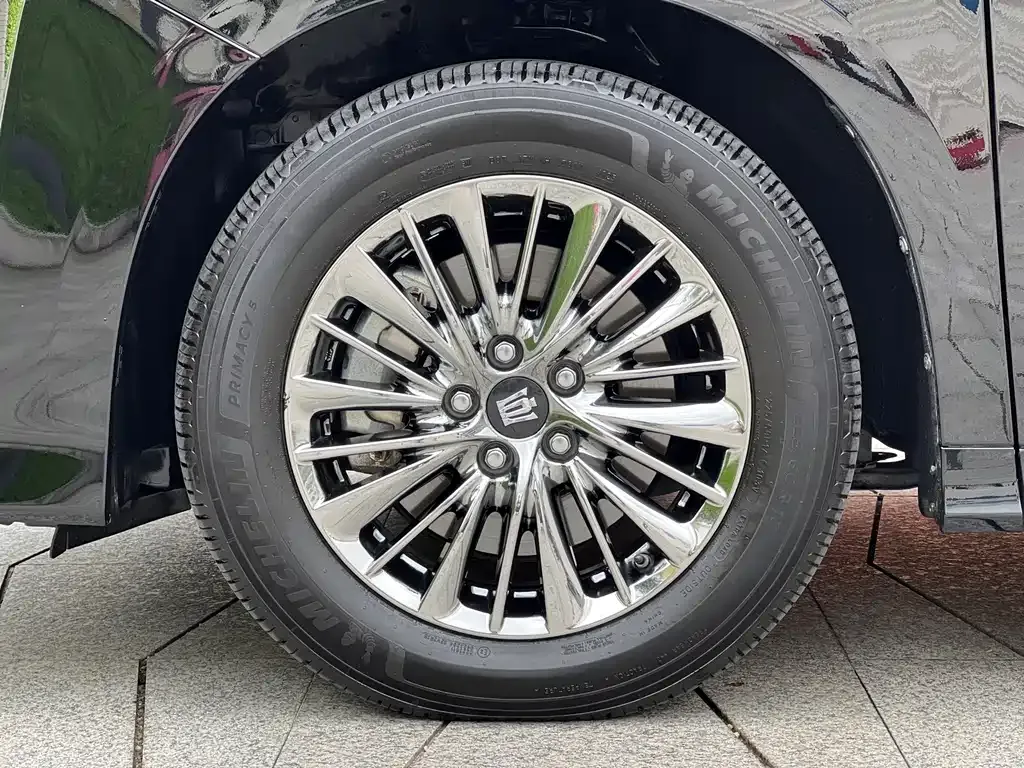 Toyota Vellfire — фото 8
