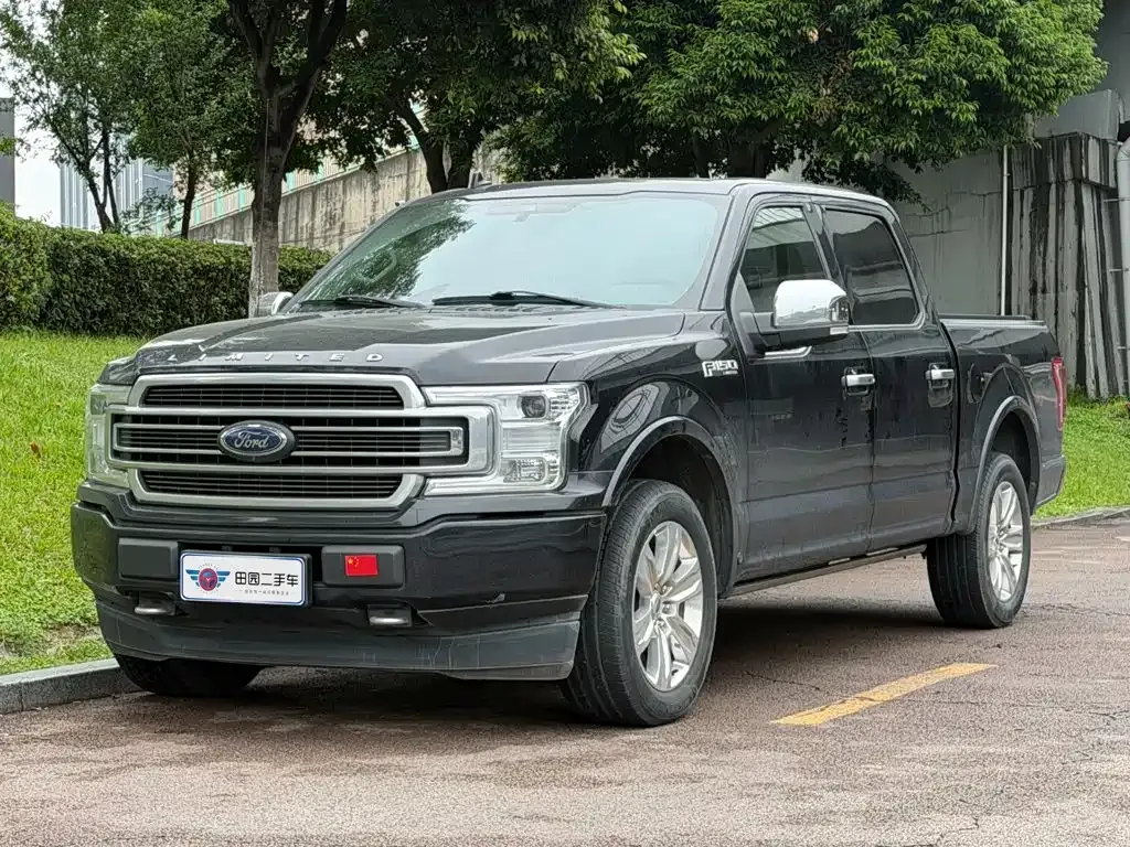 Ford F-150 Raptor — фото 1