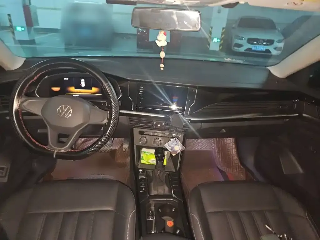 Volkswagen Passat — фото 5