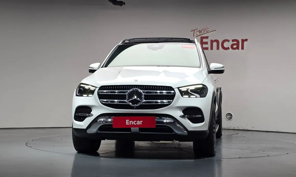 Mercedes-Benz GLE-Class — фото 7