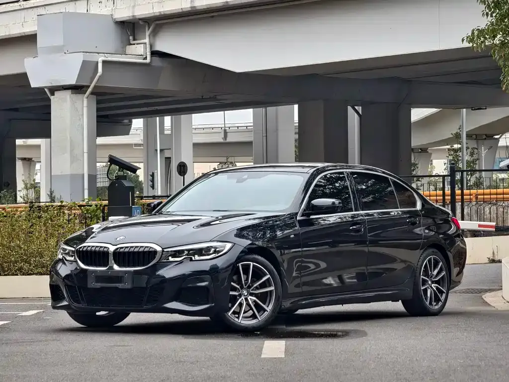 BMW 3 Series — фото 1