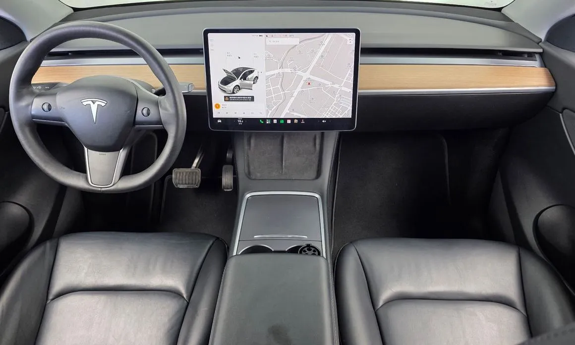 Tesla Model Y — фото 7