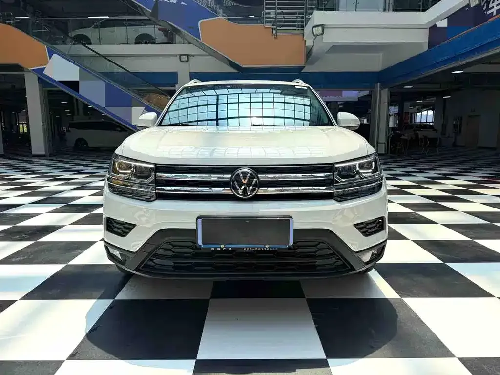 Volkswagen Tharu — фото 8