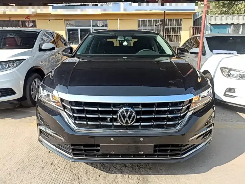 Volkswagen Passat — фото 7