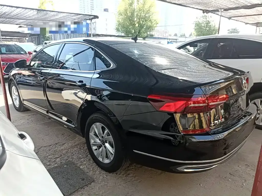 Volkswagen Passat — фото 3