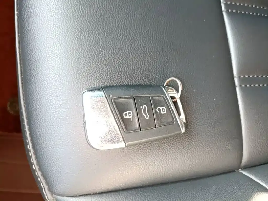 Volkswagen Passat — фото 5