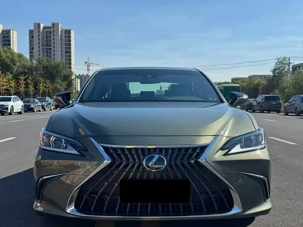 Lexus ES — фото 4